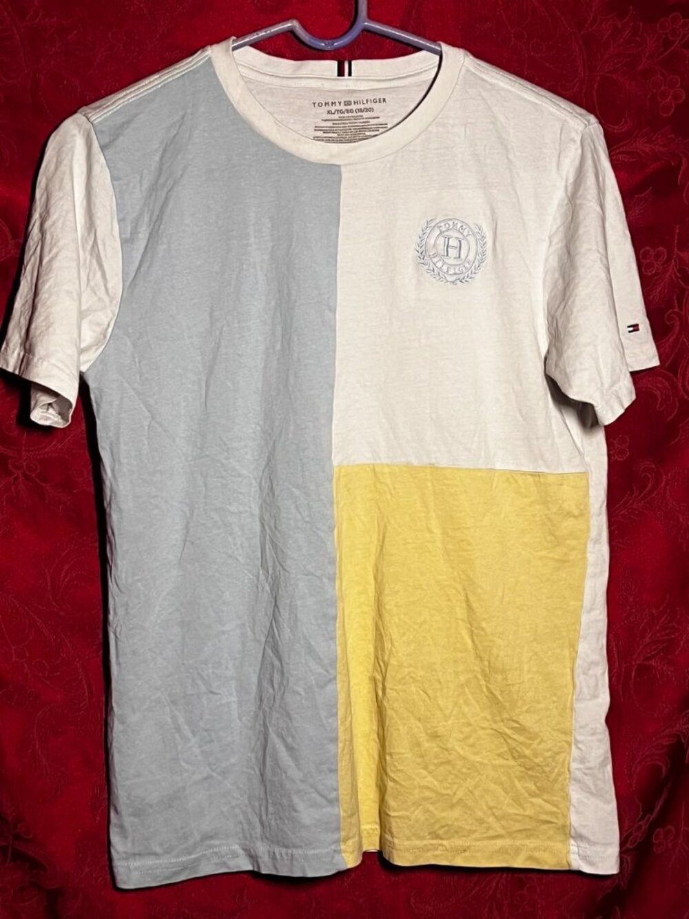 Tommy Hilfiger Colorblock Short Sleeve T-Shirt Size XL (18/20)